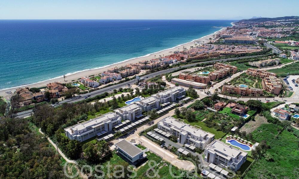 Nouveaux appartements de luxe contemporains à vendre avec vue sur la mer, à quelques pas de la plage de Casares, Costa del Sol 66732