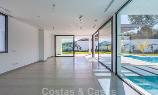 Nouvelle villa contemporaine à vendre avec vue imprenable sur les terrains de golf de la très recherchée resort La Cala Golf, Mijas 44642 