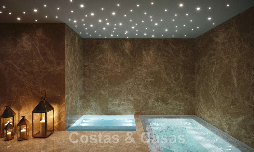 Vente d'une imposante villa méditerranéenne de luxe de style Ibiza, située dans un quartier résidentiel très recherché au cœur de Nueva Andalucia, à Marbella 44638