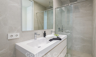 Villa contemporaine de luxe à vendre à proximité de toutes les commodités dans une communauté résidentielle très recherchée sur le Golden Mile de Marbella 44836 