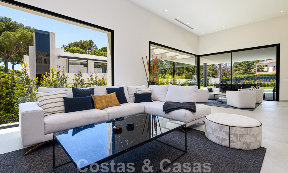 Villa contemporaine de luxe à vendre à proximité de toutes les commodités dans une communauté résidentielle très recherchée sur le Golden Mile de Marbella 44842