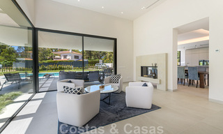 Villa contemporaine de luxe à vendre à proximité de toutes les commodités dans une communauté résidentielle très recherchée sur le Golden Mile de Marbella 44845 