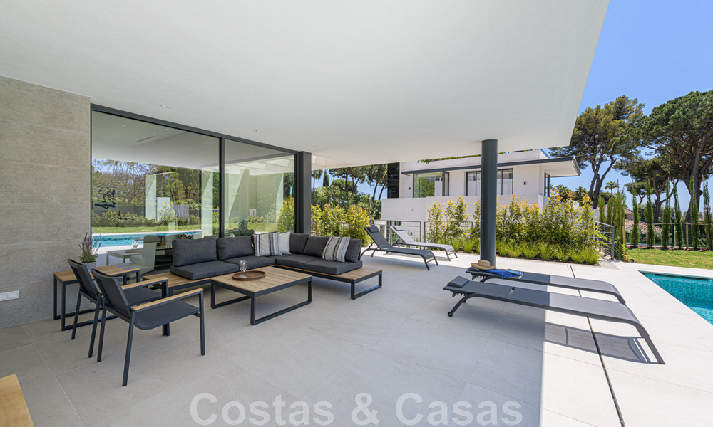 Villa contemporaine de luxe à vendre à proximité de toutes les commodités dans une communauté résidentielle très recherchée sur le Golden Mile de Marbella 44857