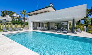 Villa contemporaine de luxe à vendre à proximité de toutes les commodités dans une communauté résidentielle très recherchée sur le Golden Mile de Marbella 44861 