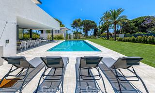 Villa contemporaine de luxe à vendre à proximité de toutes les commodités dans une communauté résidentielle très recherchée sur le Golden Mile de Marbella 44862 