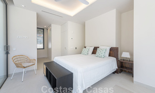 Villa contemporaine de luxe à vendre à proximité de toutes les commodités dans une communauté résidentielle très recherchée sur le Golden Mile de Marbella 44866 