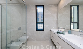 Villa contemporaine de luxe à vendre à proximité de toutes les commodités dans une communauté résidentielle très recherchée sur le Golden Mile de Marbella 44868 