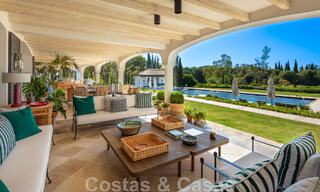 Superbe villa de design à vendre dans l'un des quartiers les plus recherchés de la Golden Mile de Marbella, avec vue sur la mer 45955 