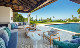 Superbe villa de design à vendre dans l'un des quartiers les plus recherchés de la Golden Mile de Marbella, avec vue sur la mer 45960 