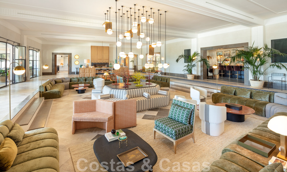 Superbe villa de design à vendre dans l'un des quartiers les plus recherchés de la Golden Mile de Marbella, avec vue sur la mer 45962