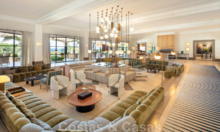Superbe villa de design à vendre dans l'un des quartiers les plus recherchés de la Golden Mile de Marbella, avec vue sur la mer 45963 