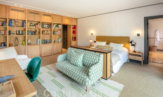 Superbe villa de design à vendre dans l'un des quartiers les plus recherchés de la Golden Mile de Marbella, avec vue sur la mer 45969 