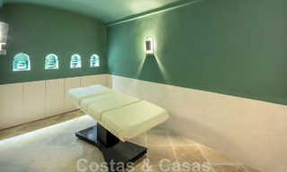 Superbe villa de design à vendre dans l'un des quartiers les plus recherchés de la Golden Mile de Marbella, avec vue sur la mer 45973 