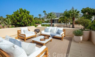 Villa andalouse moderniste à vendre avec vue panoramique, à deux pas de la mer, sur la Golden Mile de Marbella 44909 