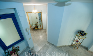 Vente d'un appartement spacieux avec une terrasse et une piscine privée, plage de seconde ligne dans le centre de Marbella 44943 