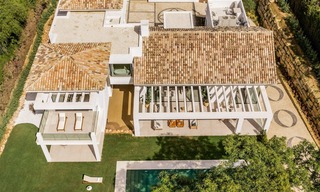 Vente d'une villa design espagnole en prévente, à quelques pas du terrain de golf de Marbella - Benahavis 45472 