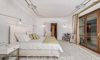 Spacieuse villa de luxe à vendre, de style andalou, située en hauteur à Nueva Andalucia, Marbella 45069 