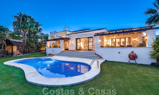 Spacieuse villa de luxe à vendre, de style andalou, située en hauteur à Nueva Andalucia, Marbella 45074 