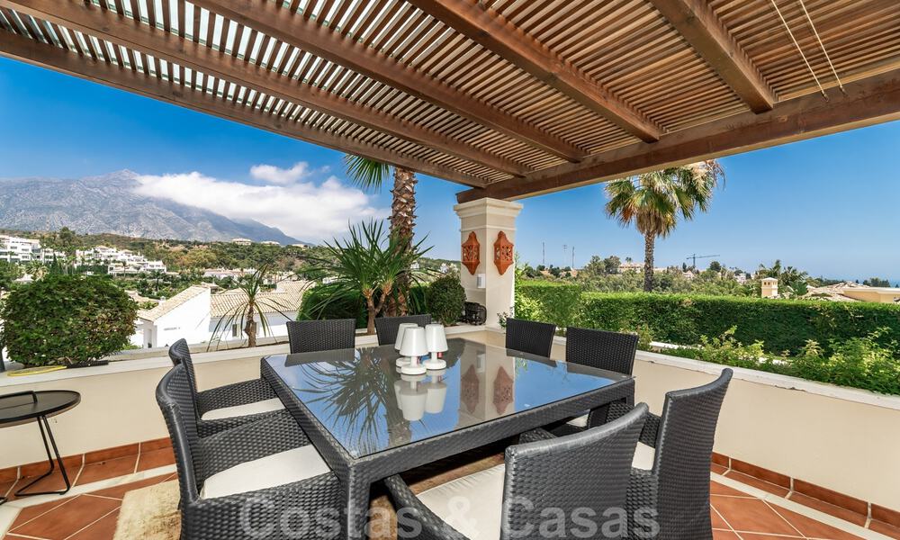 Spacieuse villa de luxe à vendre, de style andalou, située en hauteur à Nueva Andalucia, Marbella 45137