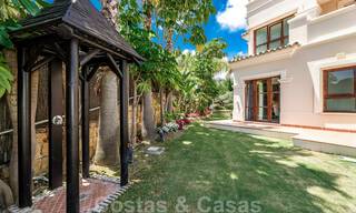 Spacieuse villa de luxe à vendre, de style andalou, située en hauteur à Nueva Andalucia, Marbella 45141 