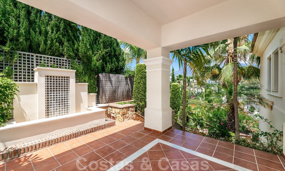 Spacieuse villa de luxe à vendre, de style andalou, située en hauteur à Nueva Andalucia, Marbella 45144
