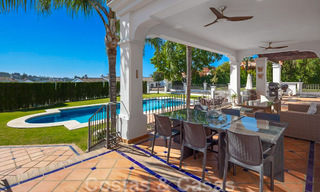 Spacieuse et charmante villa de luxe à vendre, dans une urbanisation résidentielle privilégiée de la nouvelle Golden Mile, Benahavis - Marbella 45608 