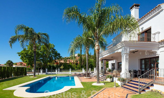 Spacieuse et charmante villa de luxe à vendre, dans une urbanisation résidentielle privilégiée de la nouvelle Golden Mile, Benahavis - Marbella 45625 