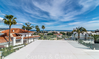 Villa de luxe unique à vendre dans un style architectural andalou moderne, avec vue sur la mer, à quelques pas de Puerto Banus, Marbella 45862 