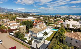 Villa de luxe unique à vendre dans un style architectural andalou moderne, avec vue sur la mer, à quelques pas de Puerto Banus, Marbella 45923 