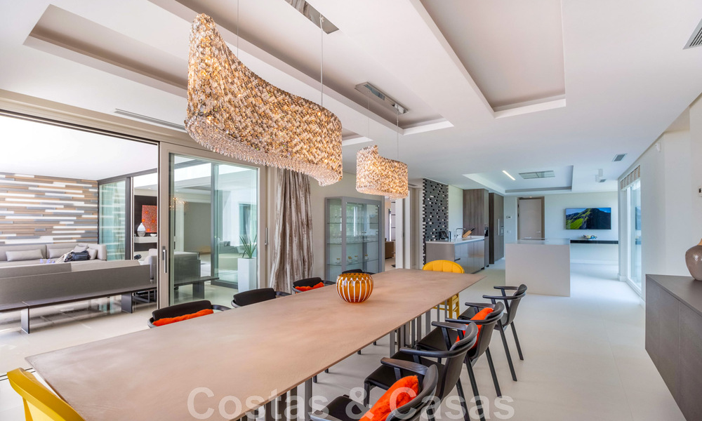 Villa contemporaine de luxe à vendre avec vue sur la mer dans la urbanisation la plus exclusive La Zagaleta à Benahavis - Marbella 45158