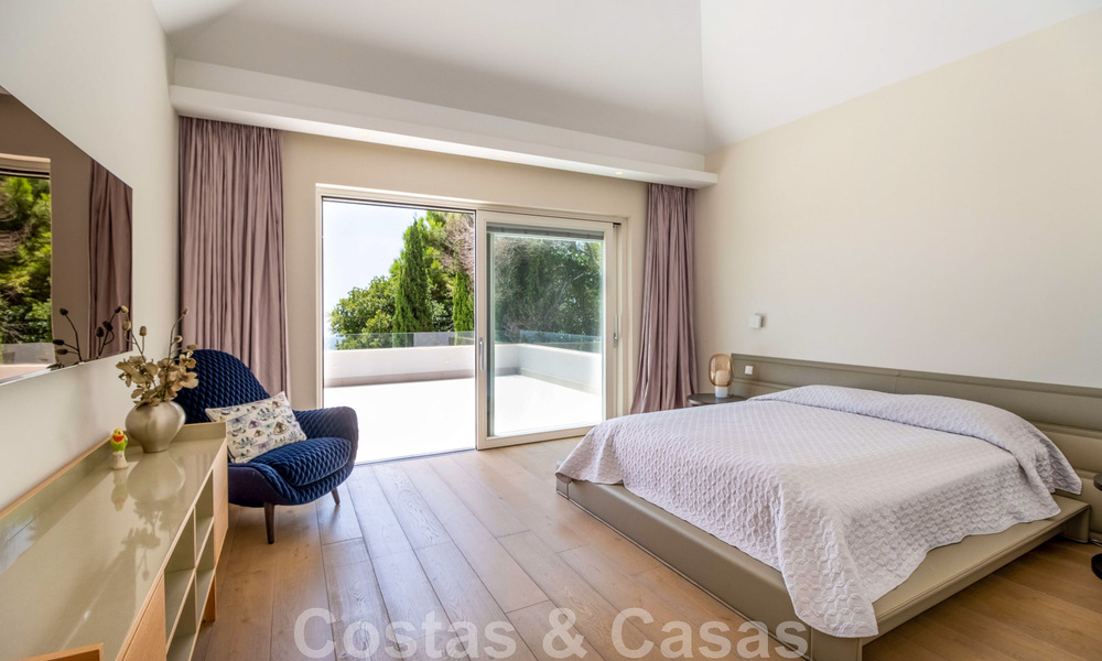 Villa contemporaine de luxe à vendre avec vue sur la mer dans la urbanisation la plus exclusive La Zagaleta à Benahavis - Marbella 45179