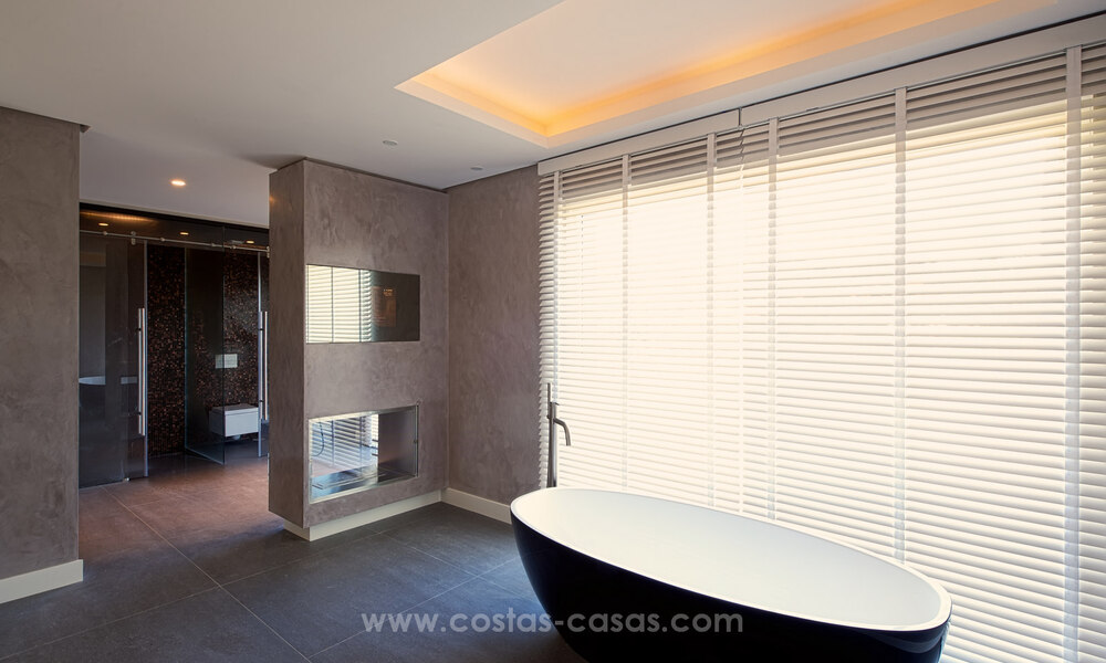 Villa contemporaine de luxe à vendre avec vue sur la mer dans la urbanisation la plus exclusive La Zagaleta à Benahavis - Marbella 45235