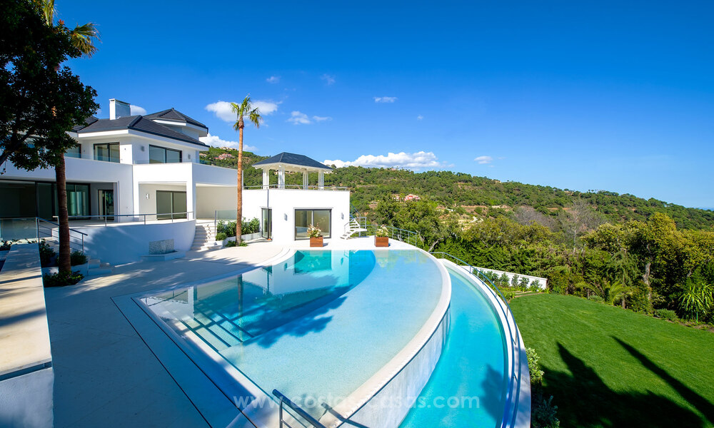 Villa contemporaine de luxe à vendre avec vue sur la mer dans la urbanisation la plus exclusive La Zagaleta à Benahavis - Marbella 45256
