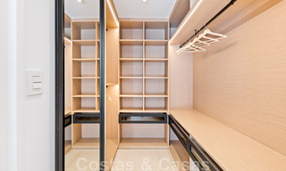 Spacieux penthouse de luxe entièrement rénové à vendre avec vue sur la mer à Benahavis - Marbella 45291 