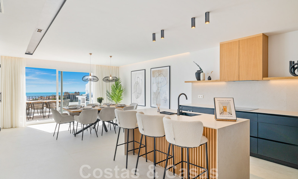 Spacieux penthouse de luxe entièrement rénové à vendre avec vue sur la mer à Benahavis - Marbella 45301