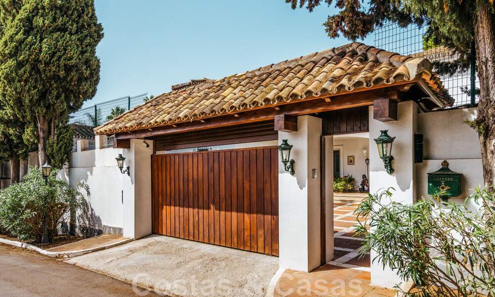 Villa de luxe méditerranéenne unique à vendre, au cœur de la Golden Mile de Marbella 46182