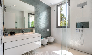 Nouvelle villa design moderniste à vendre avec vue panoramique, située sur la nouvelle Golden Mile de Marbella - Benahavis 53641 