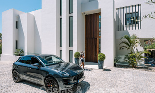 Nouvelle villa design moderniste à vendre avec vue panoramique, située sur la nouvelle Golden Mile de Marbella - Benahavis 53644 