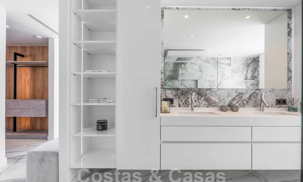 Nouvelle villa design moderniste à vendre avec vue panoramique, située sur la nouvelle Golden Mile de Marbella - Benahavis 53659