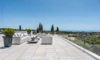 Nouvelle villa design moderniste à vendre avec vue panoramique, située sur la nouvelle Golden Mile de Marbella - Benahavis 53662 