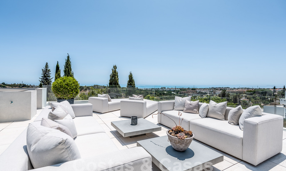 Nouvelle villa design moderniste à vendre avec vue panoramique, située sur la nouvelle Golden Mile de Marbella - Benahavis 53663