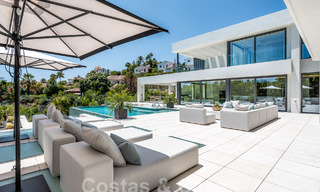 Nouvelle villa design moderniste à vendre avec vue panoramique, située sur la nouvelle Golden Mile de Marbella - Benahavis 53669 
