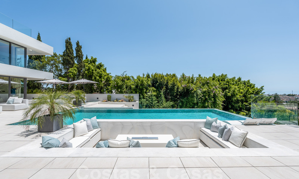 Nouvelle villa design moderniste à vendre avec vue panoramique, située sur la nouvelle Golden Mile de Marbella - Benahavis 53671