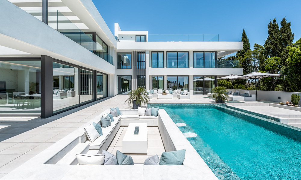 Nouvelle villa design moderniste à vendre avec vue panoramique, située sur la nouvelle Golden Mile de Marbella - Benahavis 53677