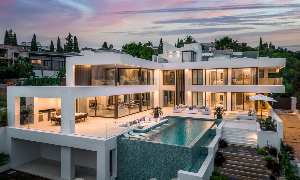 Nouvelle villa design moderniste à vendre avec vue panoramique, située sur la nouvelle Golden Mile de Marbella - Benahavis 53682