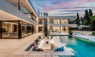 Nouvelle villa design moderniste à vendre avec vue panoramique, située sur la nouvelle Golden Mile de Marbella - Benahavis 53683 