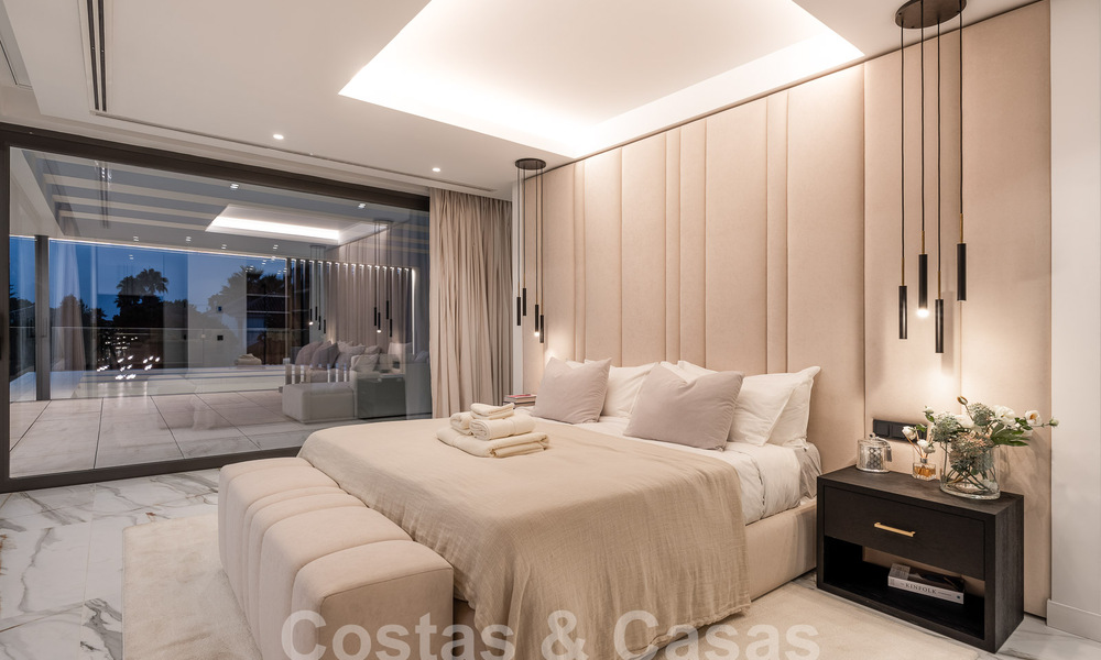 Nouvelle villa design moderniste à vendre avec vue panoramique, située sur la nouvelle Golden Mile de Marbella - Benahavis 53688
