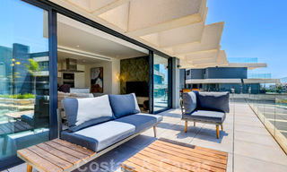 Appartement moderne de 3 chambres, prêt à être emménagé, à louer dans un complexe de golf sur le nouveau Golden Mile, entre Marbella et Estepona 45542 