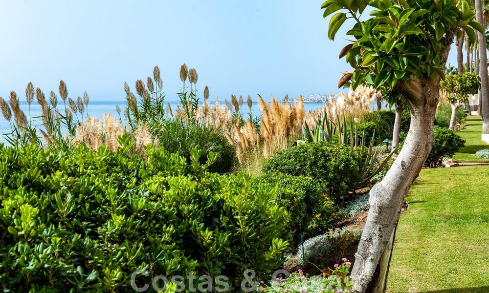 Appartements en front de mer à vendre à Puente Romano, avec vue sur la mer, sur la Golden Mile de Marbella 45670