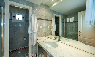 Appartements en front de mer à vendre à Puente Romano, avec vue sur la mer, sur la Golden Mile de Marbella 45677 